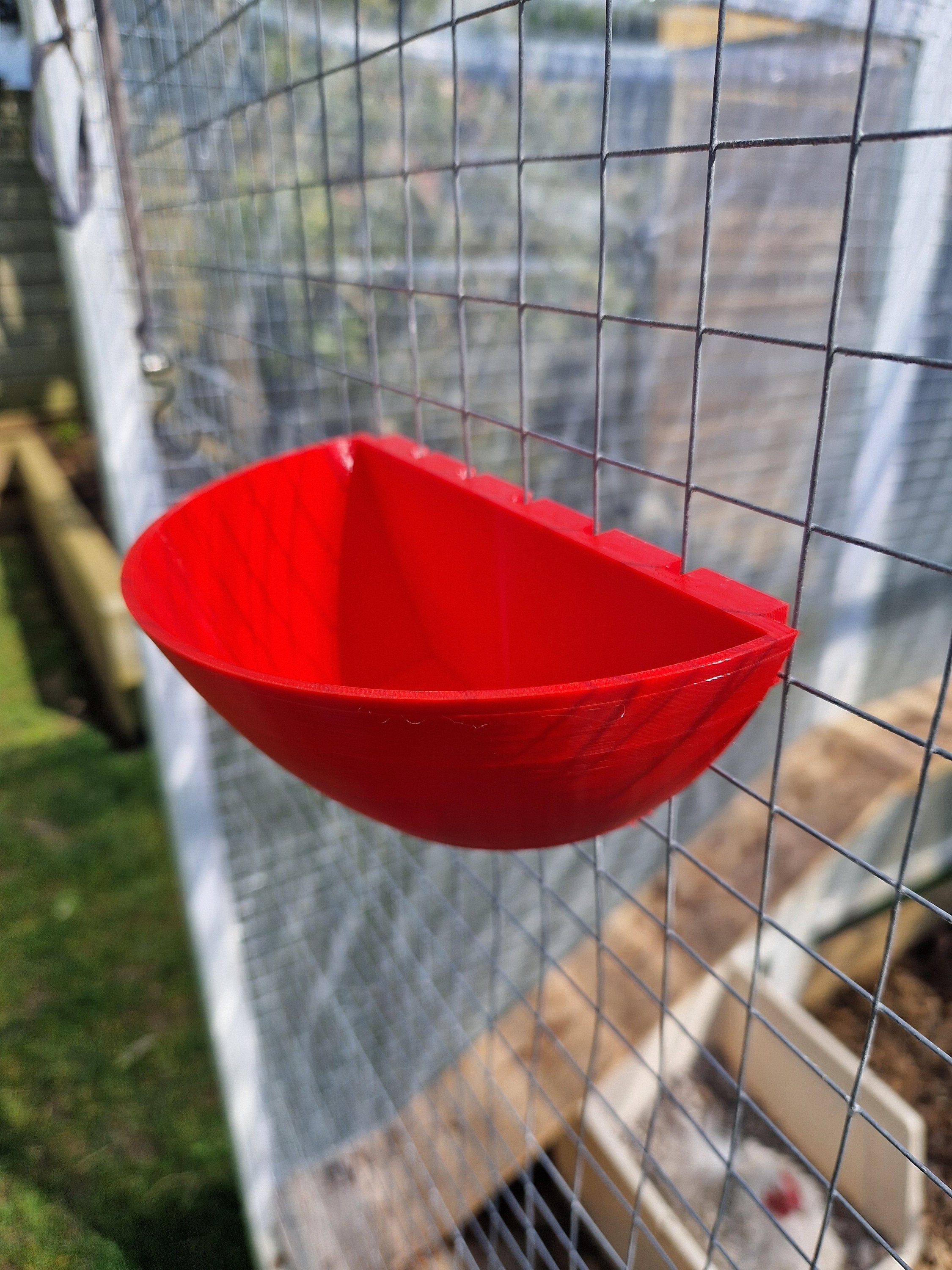 3D Printed Poultry Feeder – Multi-Use Feeder for Grit, Treats, Food, or Water