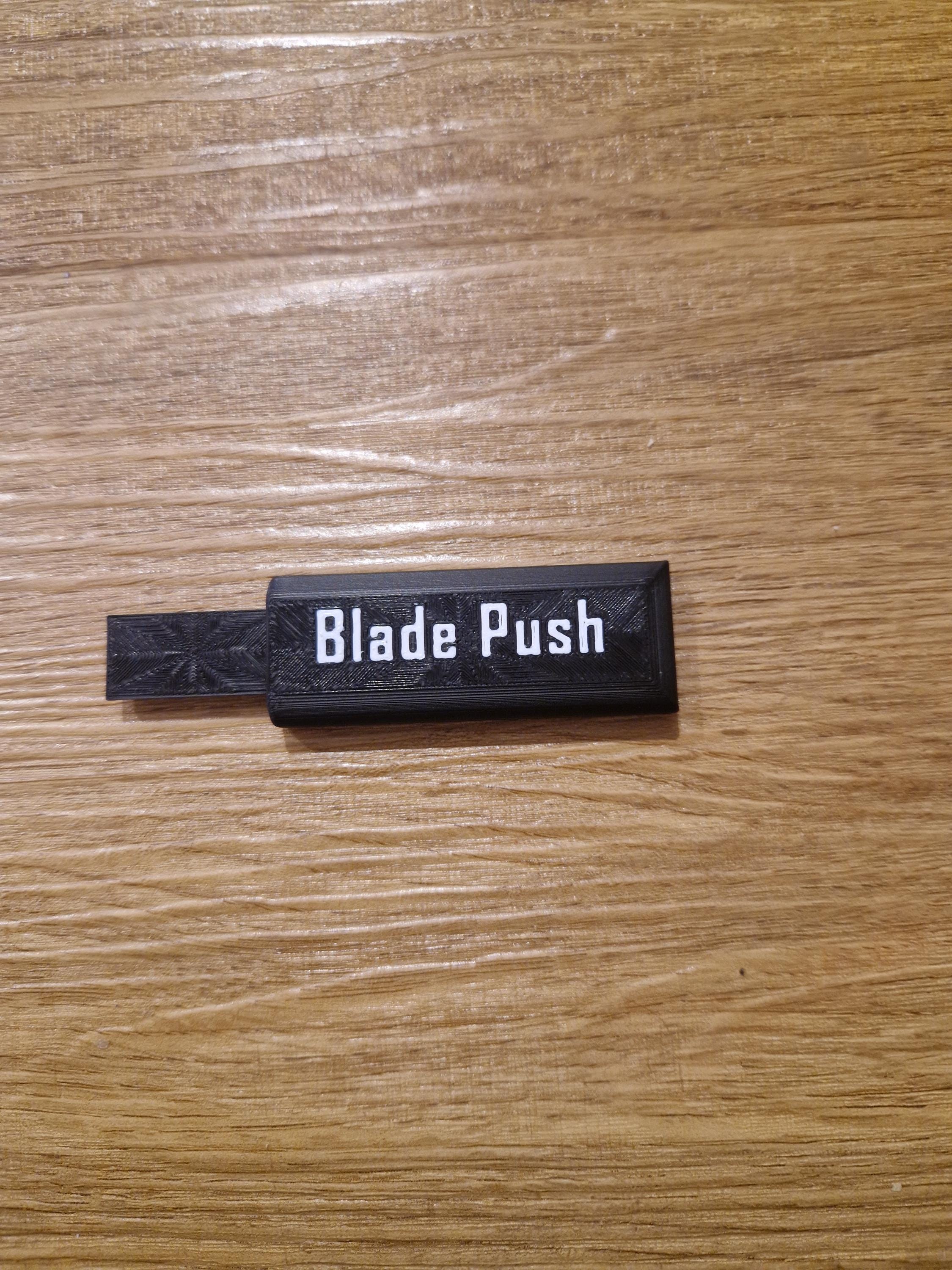 Grooming Blade Push – Easily Remove Clipper Blades | Personalized Handle