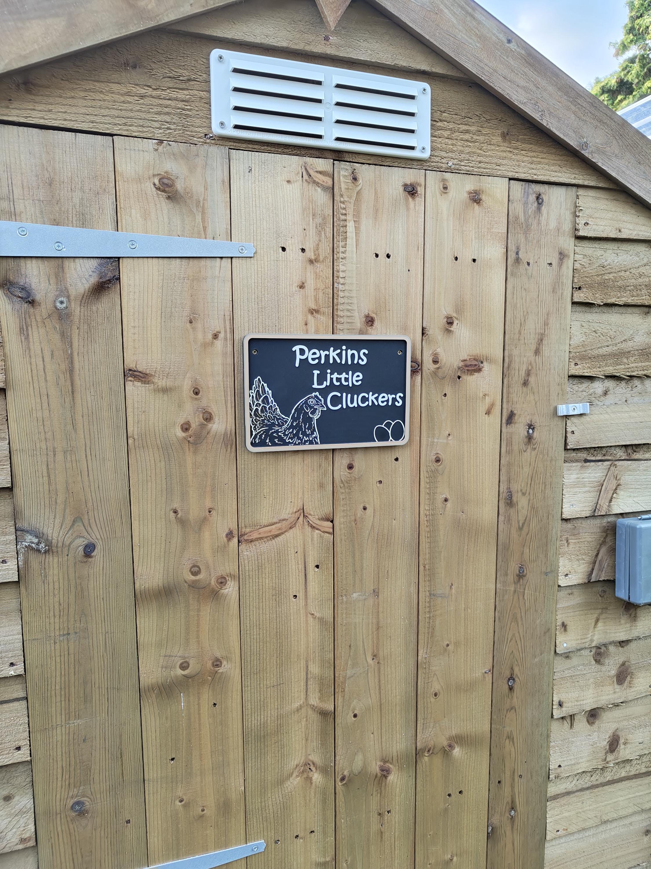 Personalised Chicken Coop Sign – Custom Nameplate for Your Flock